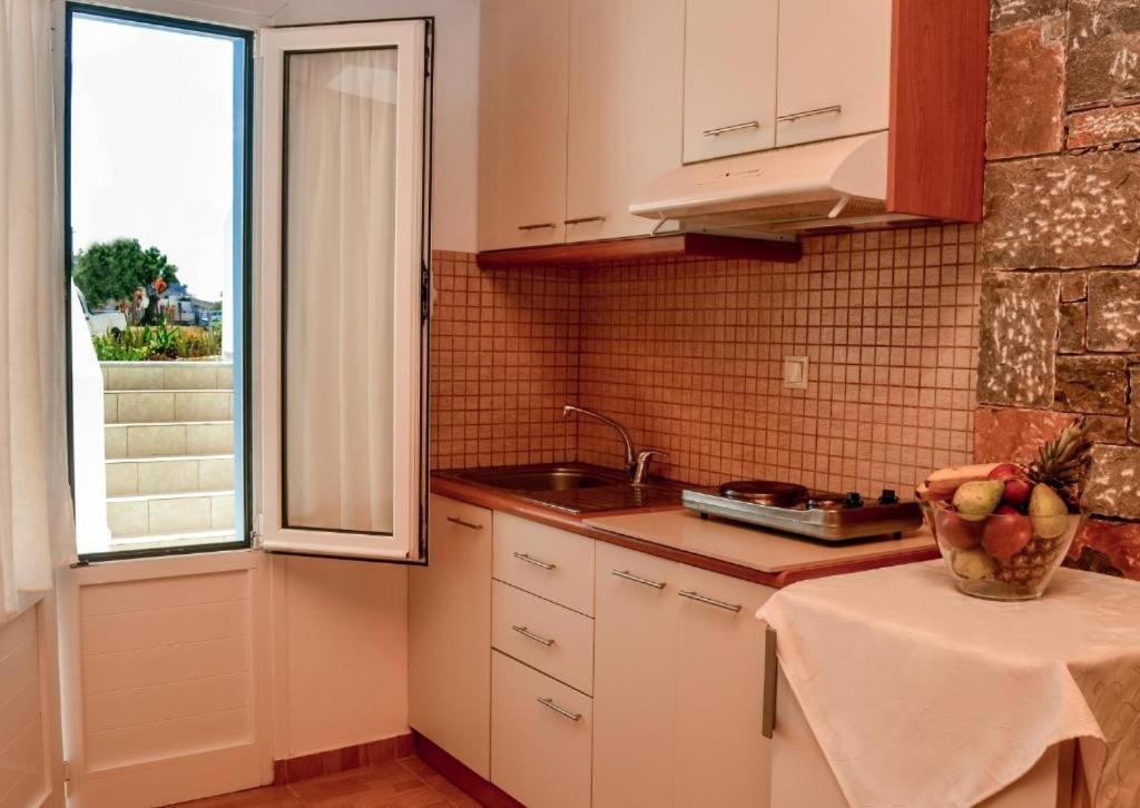 Meltemi 2 Apartment Milatos
